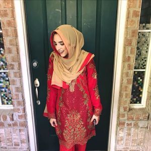 Meet your Posher, Samia